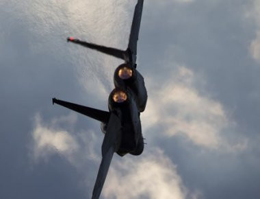 EKTAKTO: Συναγερμός στην Ουάσιγκτον: Έπεσε μαχητικό F-16! (φωτό & βίντεο)